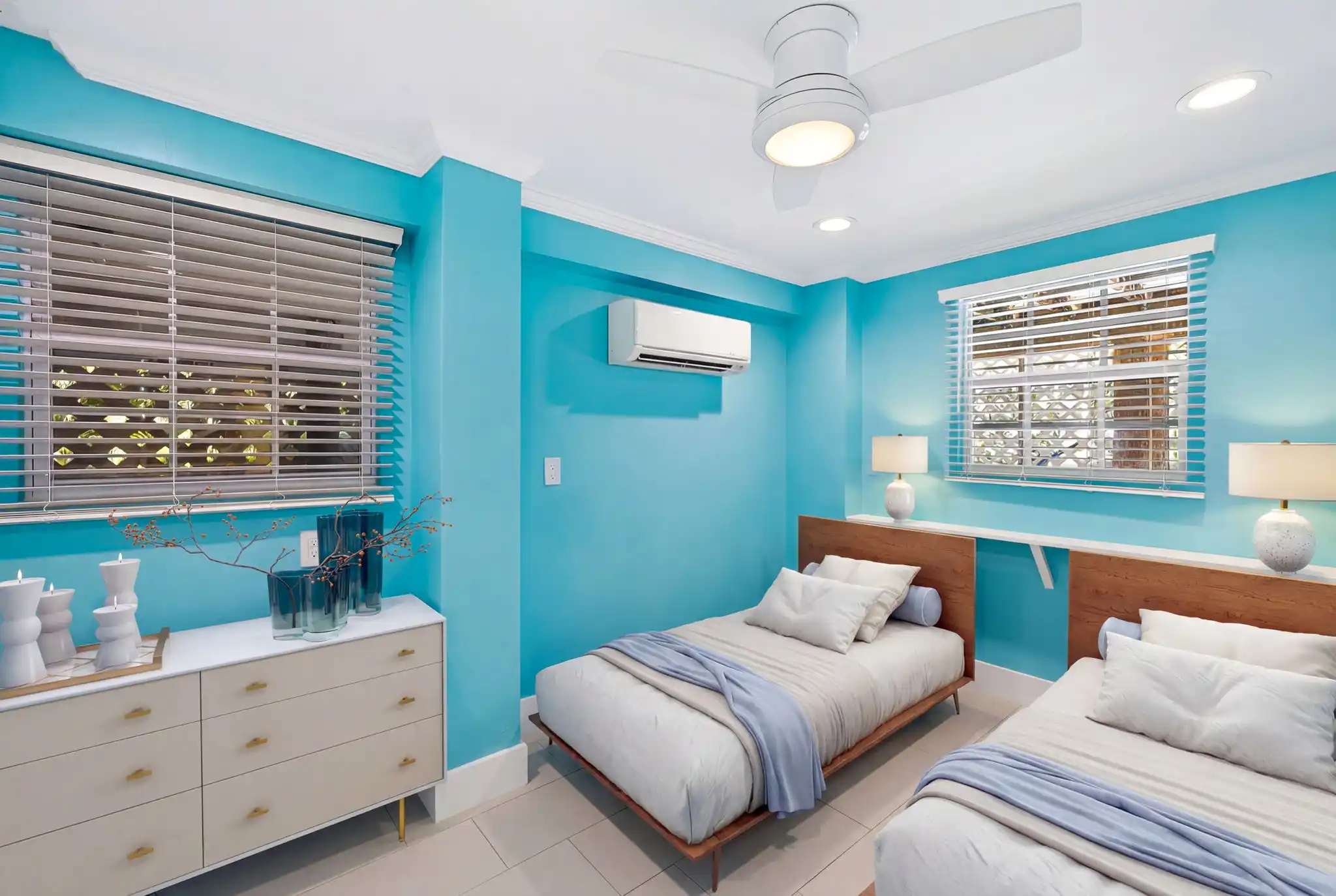 UNIQUE CAPTIVA COTTAGE – image 39