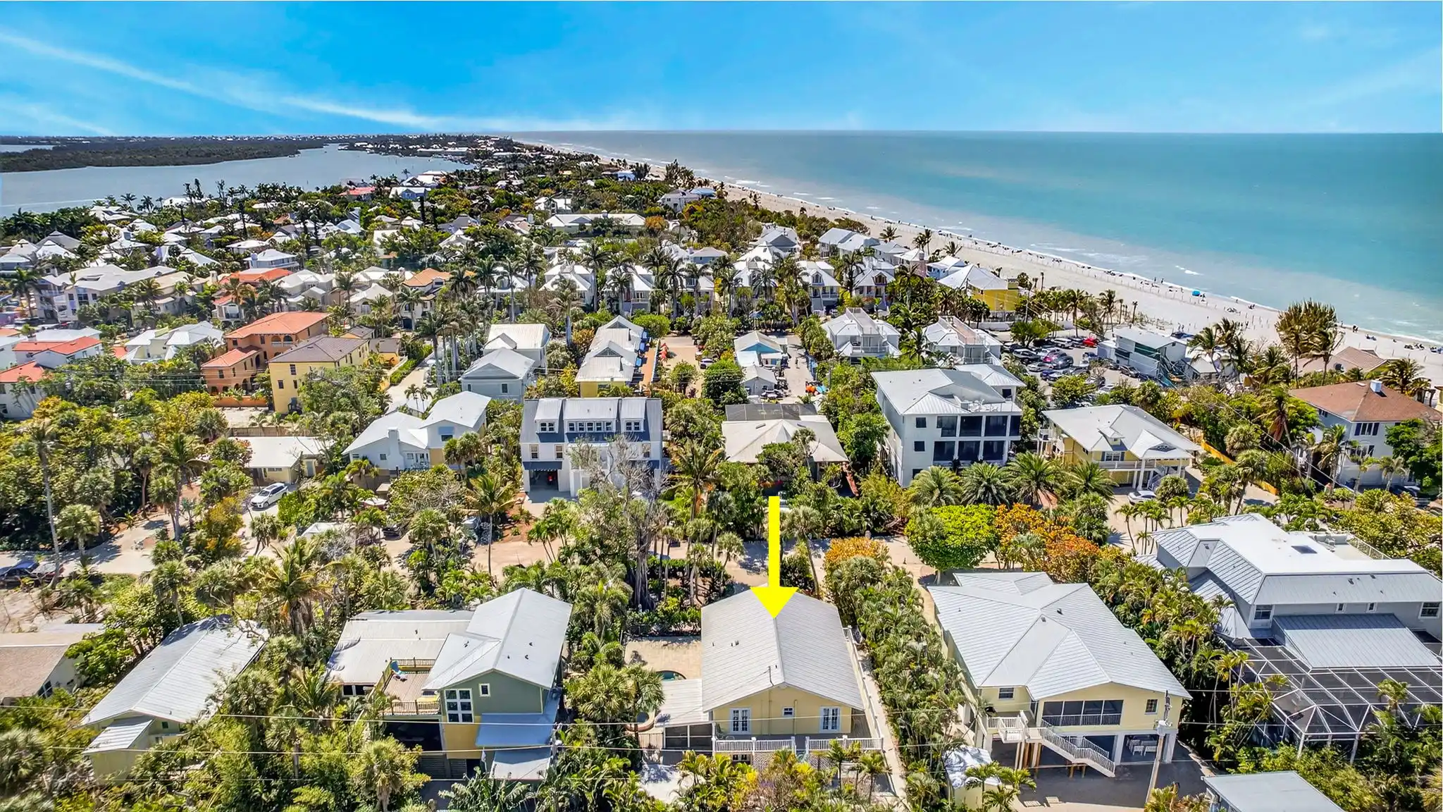 UNIQUE CAPTIVA COTTAGE – image 47
