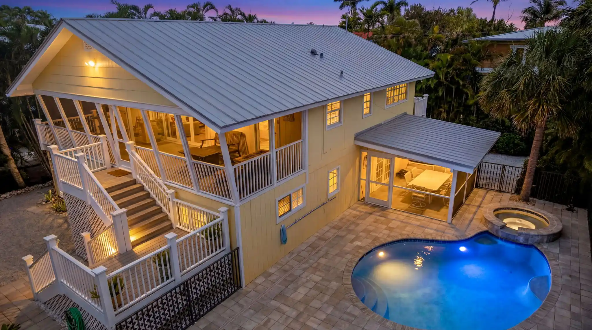 UNIQUE CAPTIVA COTTAGE – image 6