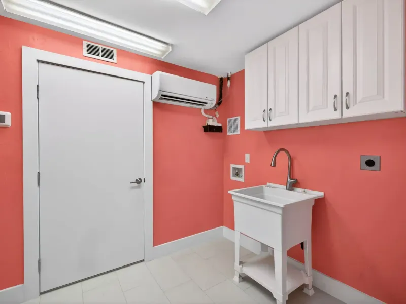 UNIQUE CAPTIVA COTTAGE – image 30
