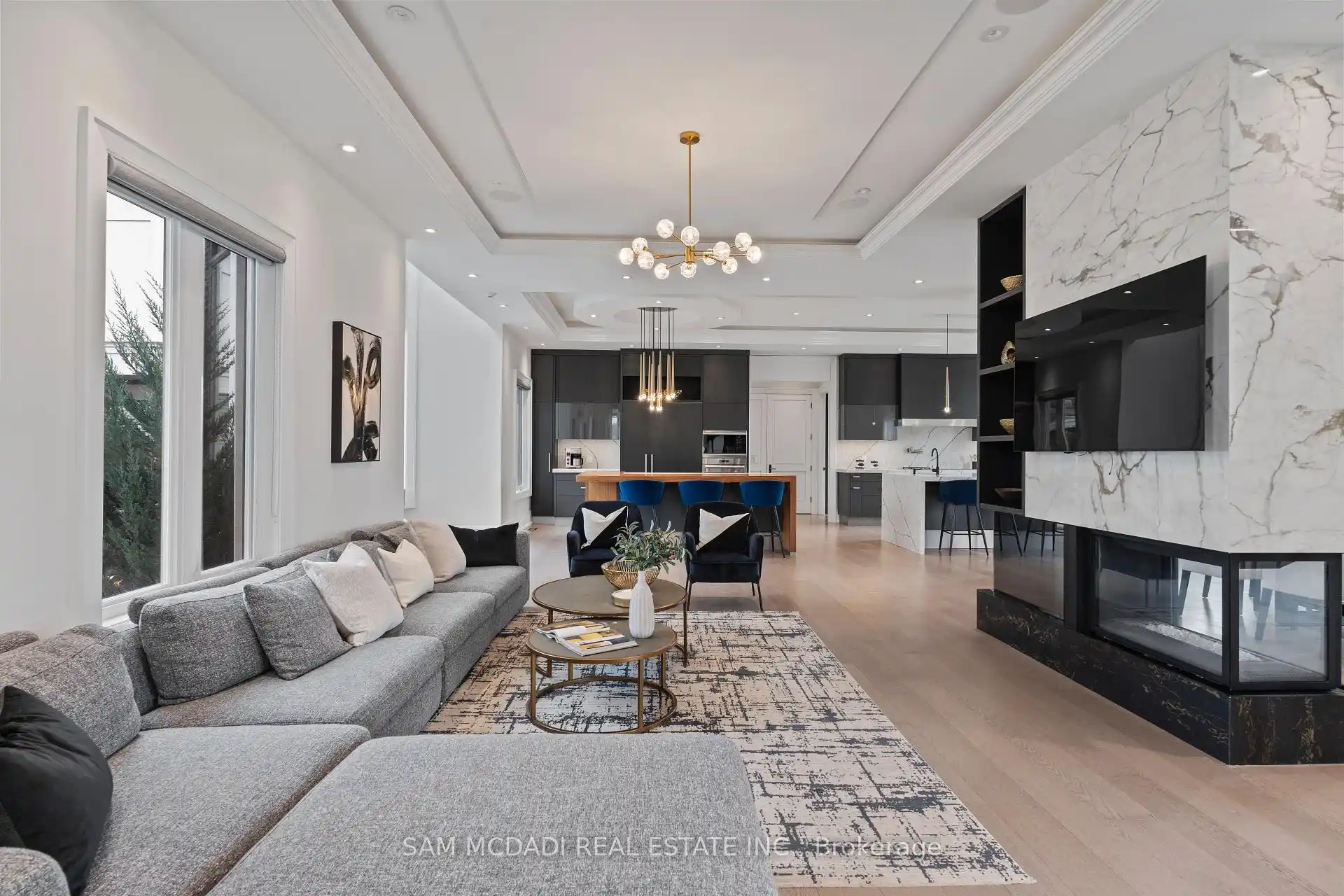 4 Saint Lukes Court, Brampton (W12931760) – image 10
