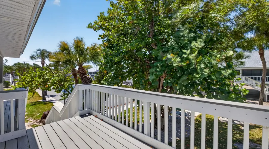 745 Cardium Street, Sanibel, Florida, 33957, United States, 2 Bedrooms Bedrooms, 10 Rooms Rooms,2 BathroomsBathrooms,Villa,For Sale,Cardium,20261037605