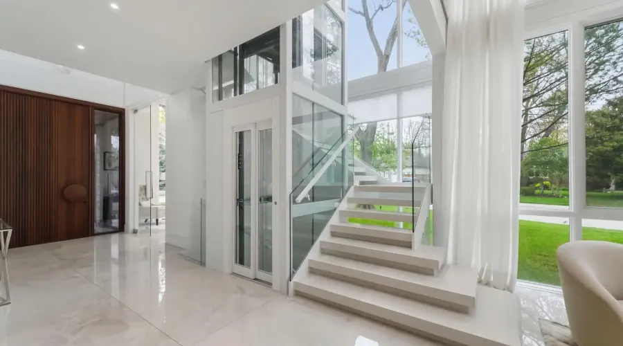 1589 Glenhill Crescent, Mississauga, Ontario, L5H 3C4, Canada, 4 Bedrooms Bedrooms, ,6 BathroomsBathrooms,Residential,For Sale,1589 Glenhill Crescent,20261037609