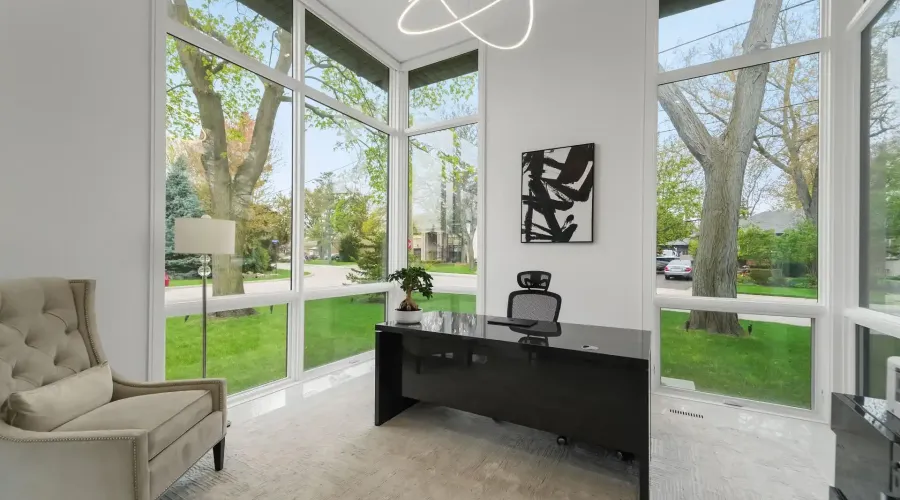 1589 Glenhill Crescent, Mississauga, Ontario, L5H 3C4, Canada, 4 Bedrooms Bedrooms, ,6 BathroomsBathrooms,Residential,For Sale,1589 Glenhill Crescent,20261037609
