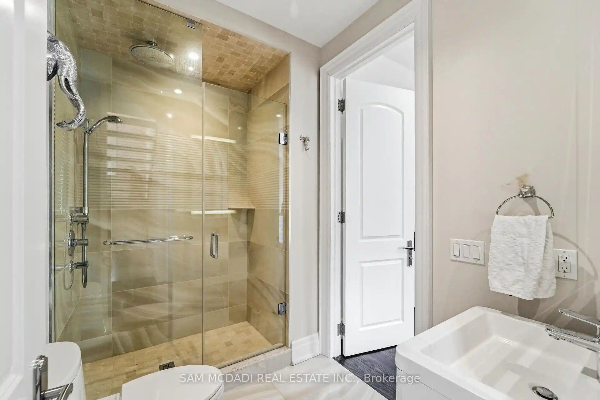 2411 Thorn Lodge Drive, Mississauga (W13212158) – image 26