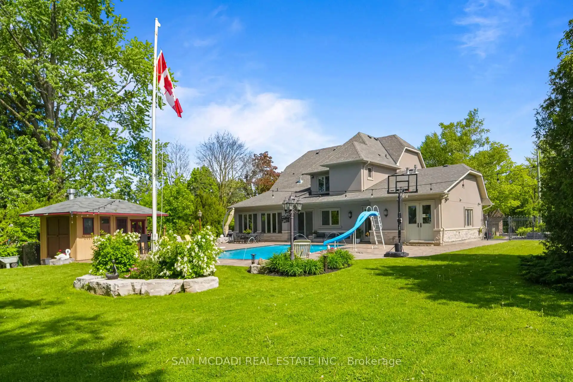 2411 Thorn Lodge Drive, Mississauga (W13212158) – image 3