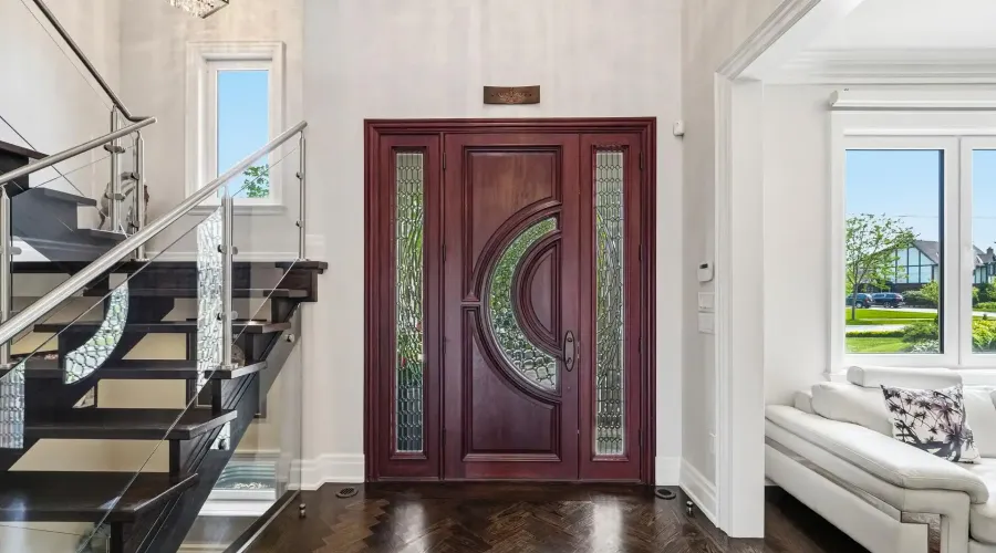 2411 Thorn Lodge Drive, Mississauga, Ontario, L5K 1K8, Canada, 3 Bedrooms Bedrooms, ,5 BathroomsBathrooms,Residential,For Sale,2411 Thorn Lodge Drive,20261037610