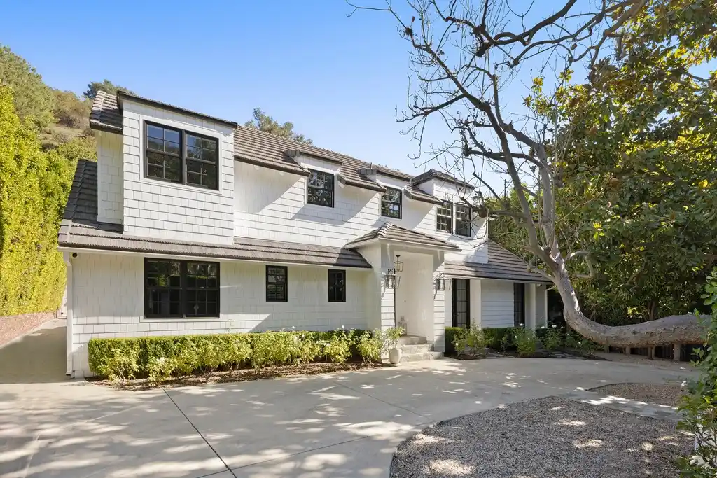 1960 Coldwater Canyon – image 4