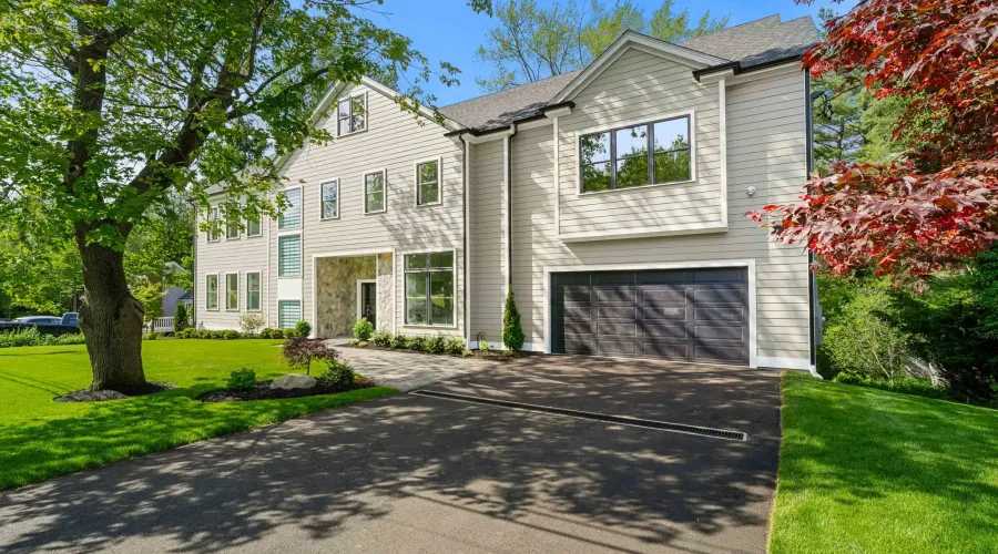 22 Wyman Rd, Lexington, Massachusetts, 02420, United States, 7 Bedrooms Bedrooms, 14 Rooms Rooms,7 BathroomsBathrooms,Residential,For Sale,Wyman ,20261037612