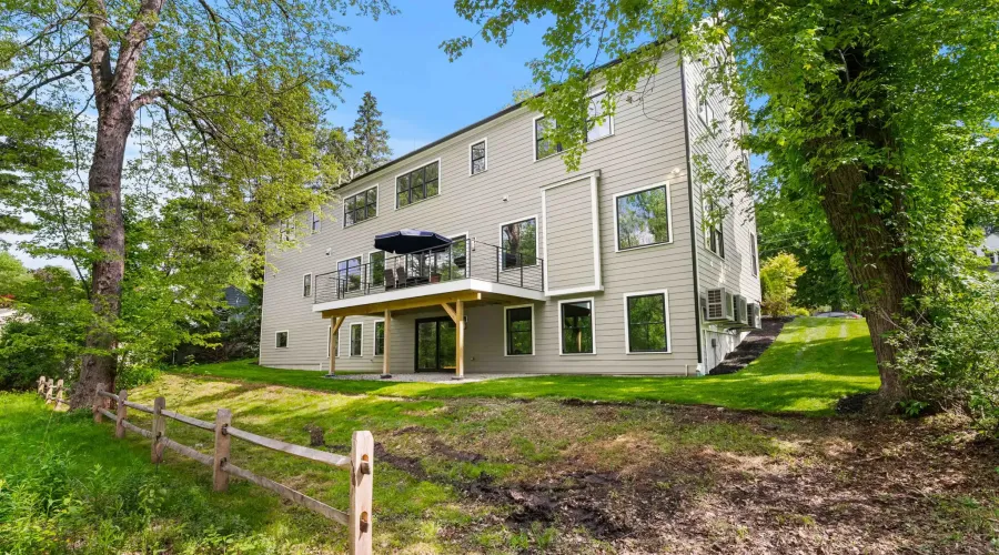 22 Wyman Rd, Lexington, Massachusetts, 02420, United States, 7 Bedrooms Bedrooms, 14 Rooms Rooms,7 BathroomsBathrooms,Residential,For Sale,Wyman ,20261037612