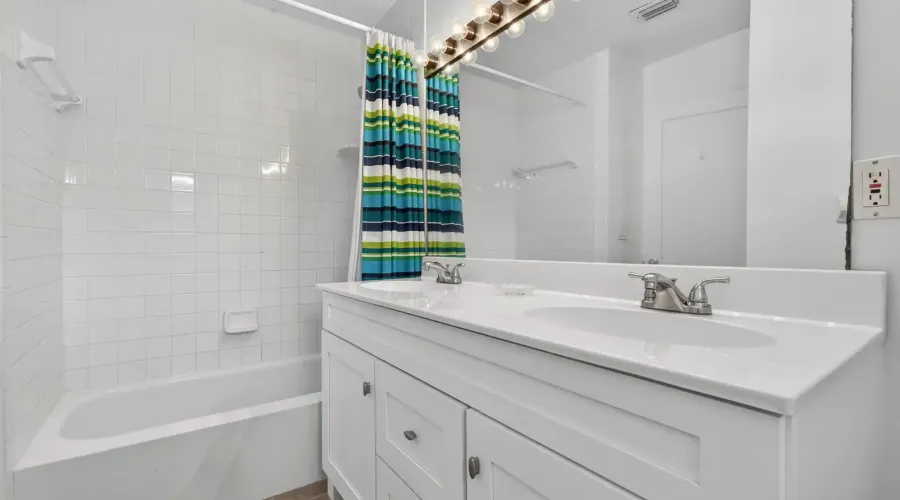 11508 Wightman Lane, Captiva, Florida, 33924, United States, 4 Bedrooms Bedrooms, 10 Rooms Rooms,4 BathroomsBathrooms,Residential,For Sale,Wightman,20261041468
