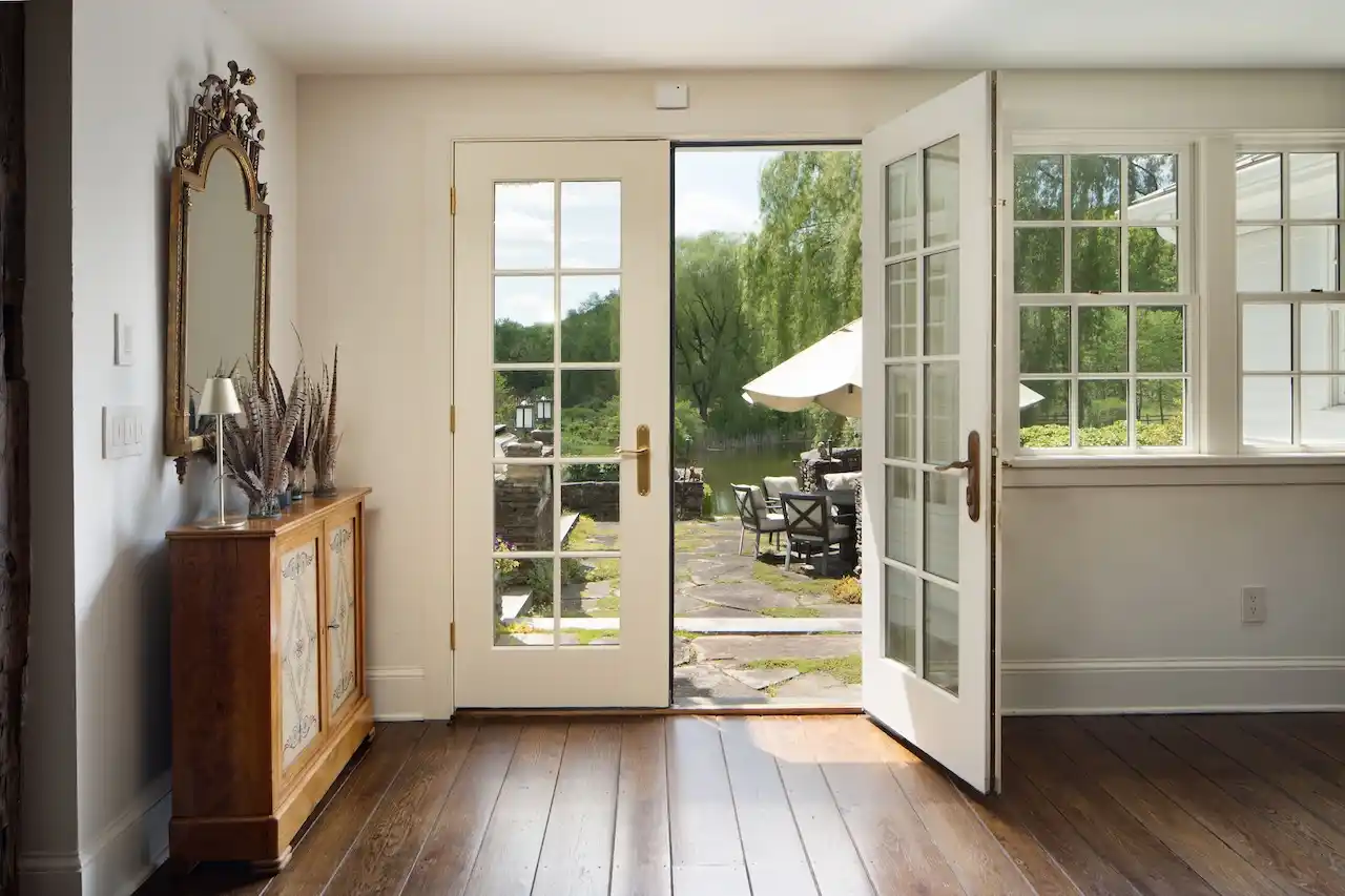 https://harneyrealestate.com/property/57-indian-trail-road-new-milford – image 20