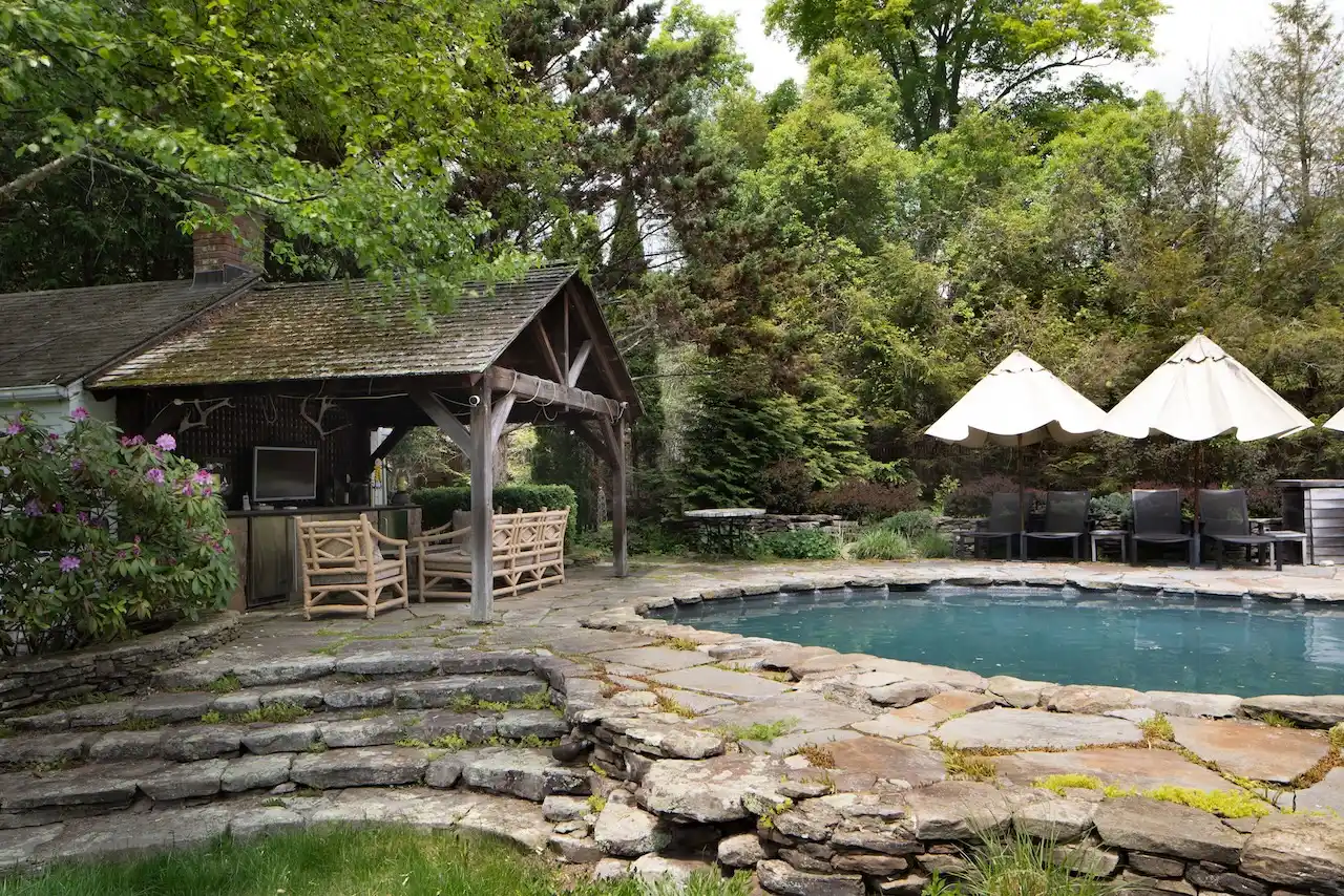 https://harneyrealestate.com/property/57-indian-trail-road-new-milford – image 32