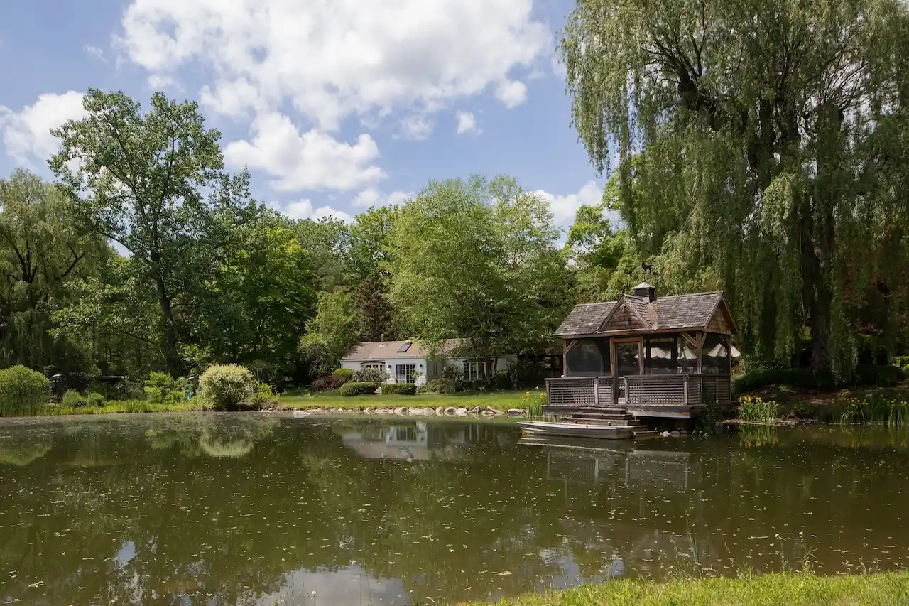 https://harneyrealestate.com/property/57-indian-trail-road-new-milford – image 41