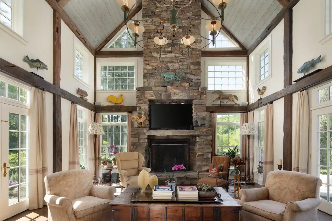https://harneyrealestate.com/property/57-indian-trail-road-new-milford – image 6