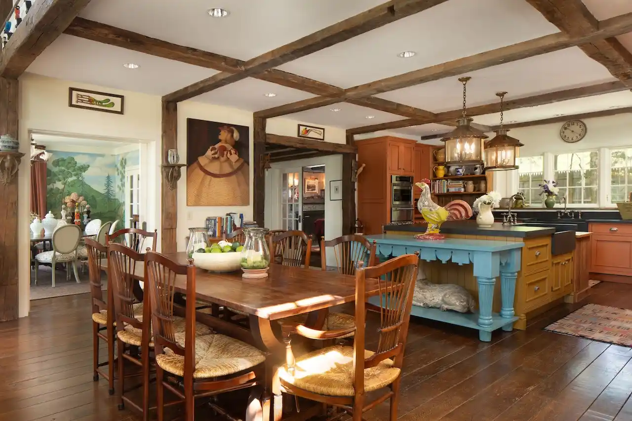 https://harneyrealestate.com/property/57-indian-trail-road-new-milford – image 9