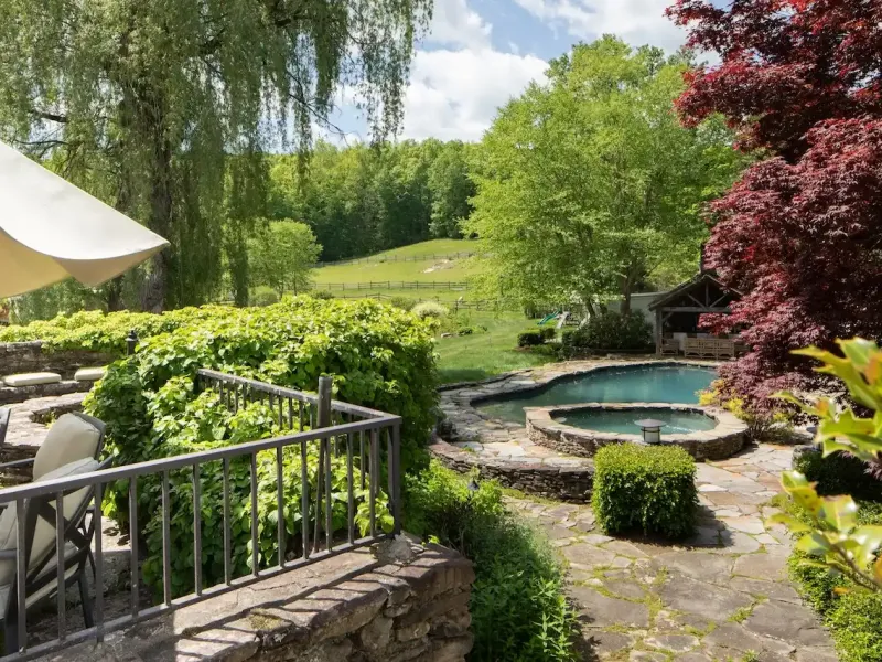 https://harneyrealestate.com/property/57-indian-trail-road-new-milford – image 21