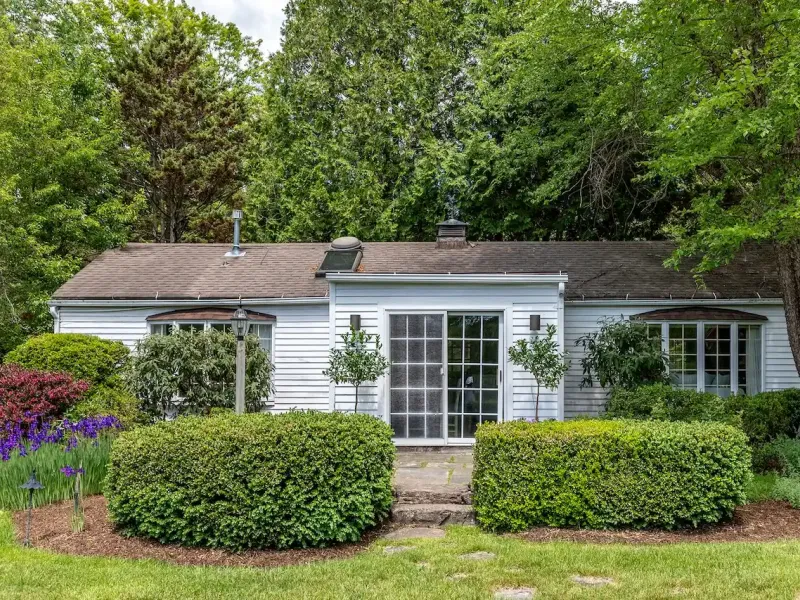 https://harneyrealestate.com/property/57-indian-trail-road-new-milford – image 34