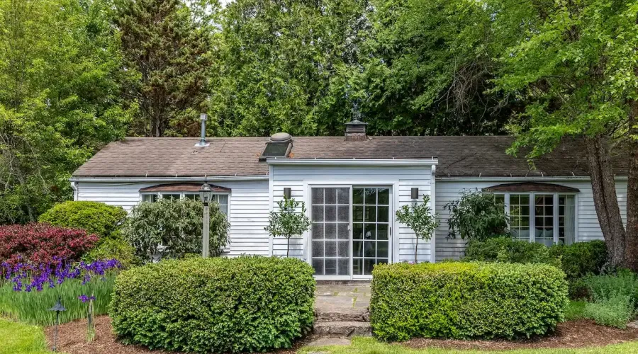57 Indian Trail Road, New Milford, Connecticut, 06776, United States, 4 Bedrooms Bedrooms, 12 Rooms Rooms,3 BathroomsBathrooms,Residential,For Sale,Indian Trail,20261041469