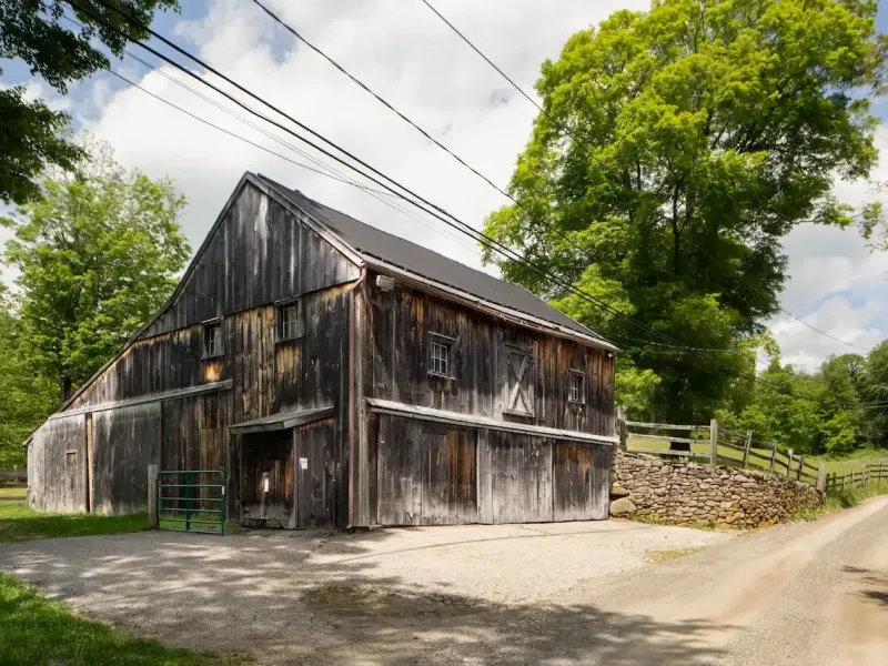 https://harneyrealestate.com/property/57-indian-trail-road-new-milford – image 40