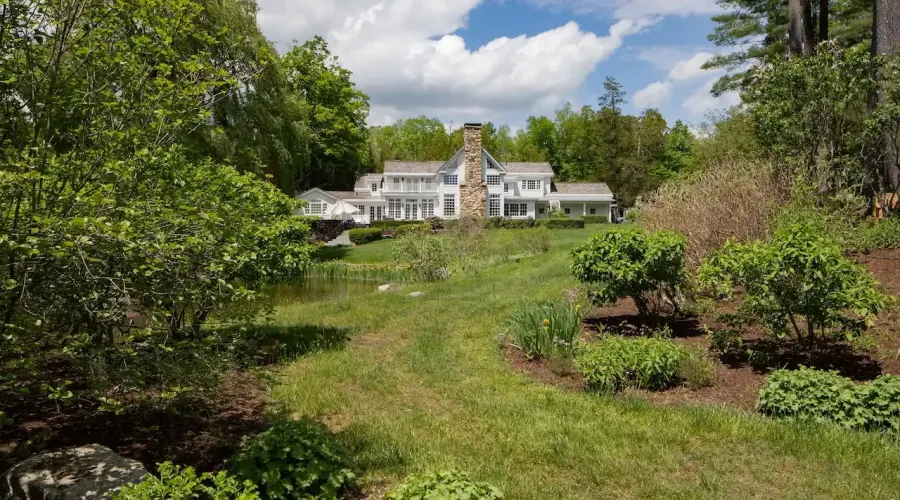 57 Indian Trail Road, New Milford, Connecticut, 06776, United States, 4 Bedrooms Bedrooms, 12 Rooms Rooms,3 BathroomsBathrooms,Residential,For Sale,Indian Trail,20261041469