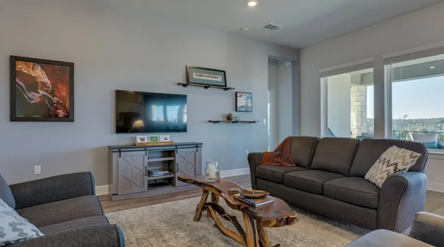 16704 Horondelle, Austin, Texas, 78738, United States, 4 Bedrooms Bedrooms, ,3 BathroomsBathrooms,Residential,For Sale,Horondelle,20261042763