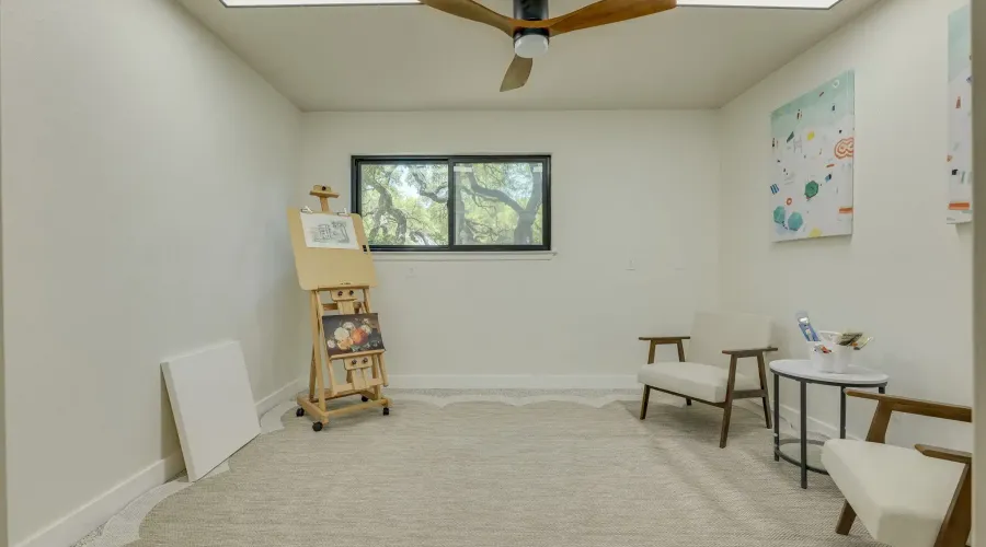 307 Lakeway Drive, Lakeway, Texas, 78734, United States, 3 Bedrooms Bedrooms, ,2 BathroomsBathrooms,Residential,For Sale,Lakeway,20261042764