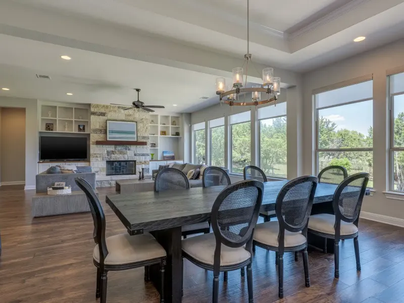 Custom Built Home in Lakeway on 1.7 Acre Lot – image 5