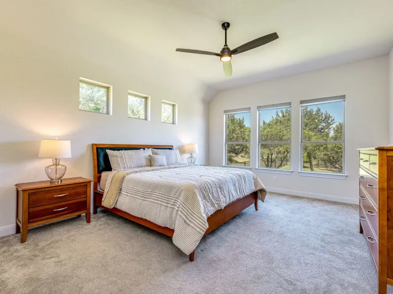 Custom Built Home in Lakeway on 1.7 Acre Lot – image 10