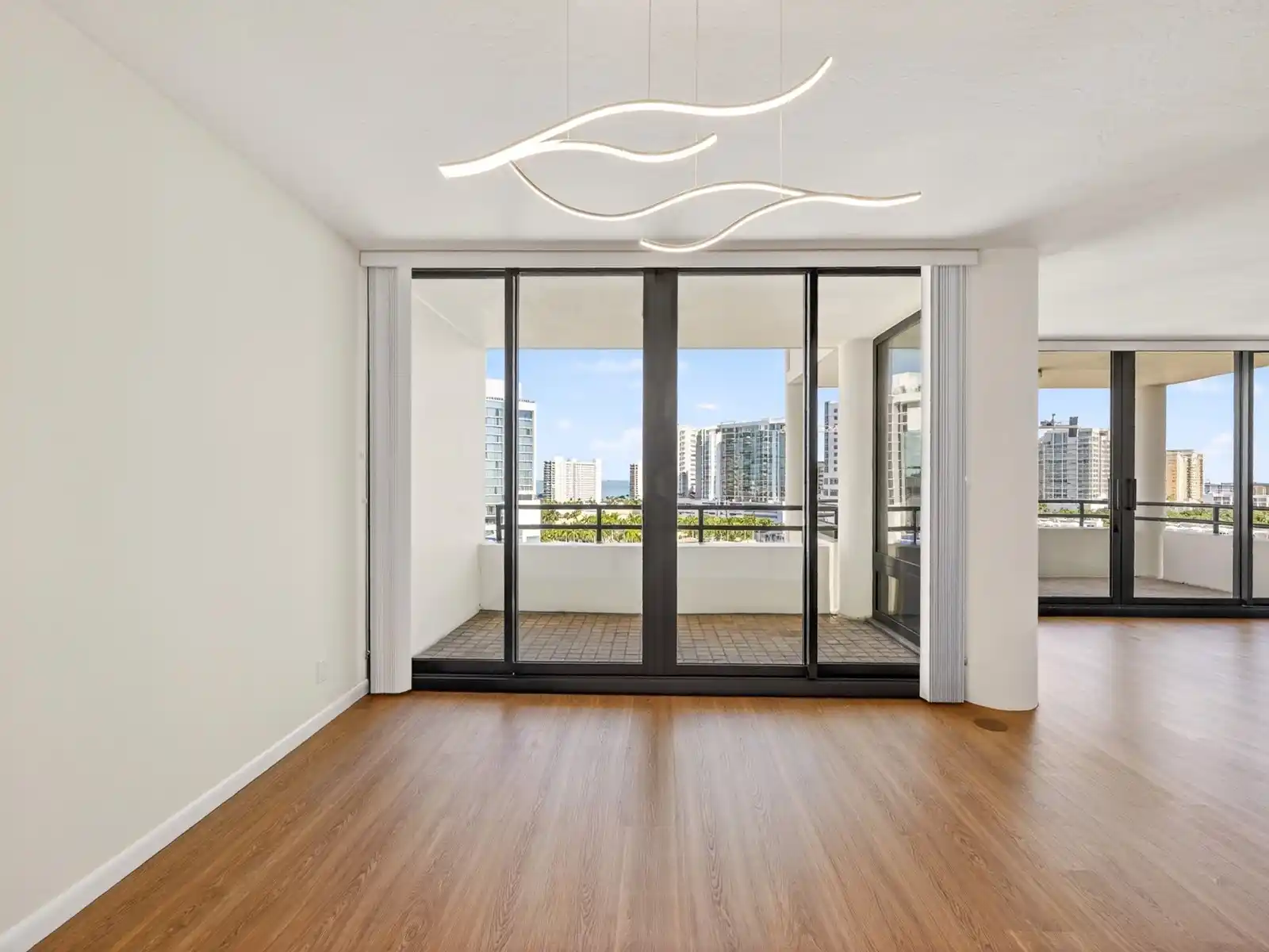 1255 N Gulfstream Avenue, #1101 – image 11