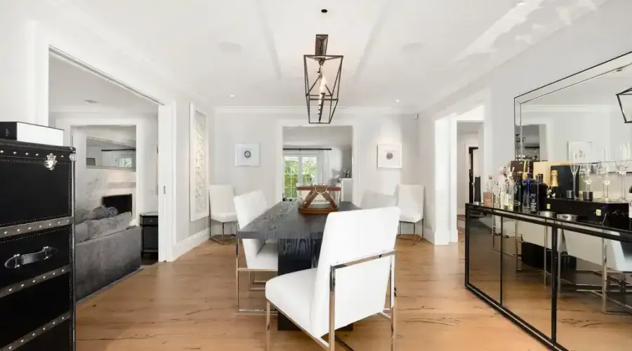 1960 Coldwater Canyon, Beverly Hills, California, United States, 3 Bedrooms Bedrooms, ,5 BathroomsBathrooms,Residential,For Sale,Coldwater Canyon,70030019984