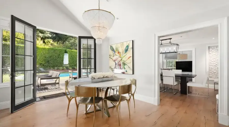 1960 Coldwater Canyon, Beverly Hills, California, United States, 3 Bedrooms Bedrooms, ,5 BathroomsBathrooms,Residential,For Sale,Coldwater Canyon,70030019984