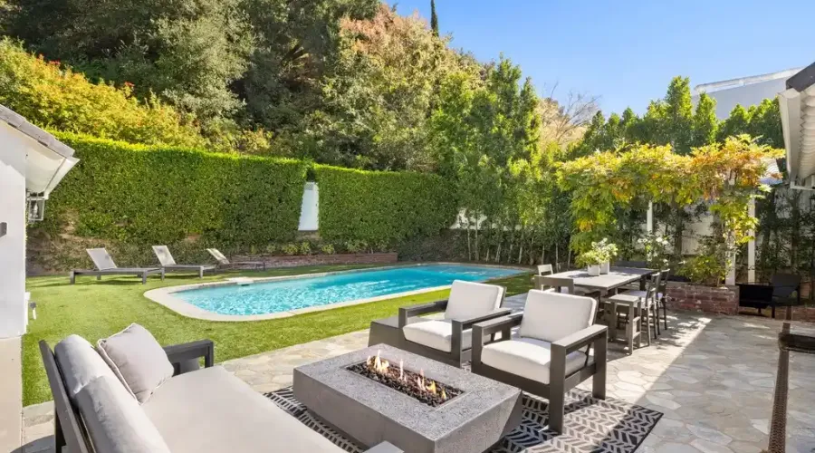 1960 Coldwater Canyon, Beverly Hills, California, United States, 3 Bedrooms Bedrooms, ,5 BathroomsBathrooms,Residential,For Sale,Coldwater Canyon,70030019984