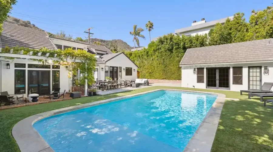 1960 Coldwater Canyon, Beverly Hills, California, United States, 3 Bedrooms Bedrooms, ,5 BathroomsBathrooms,Residential,For Sale,Coldwater Canyon,70030019984