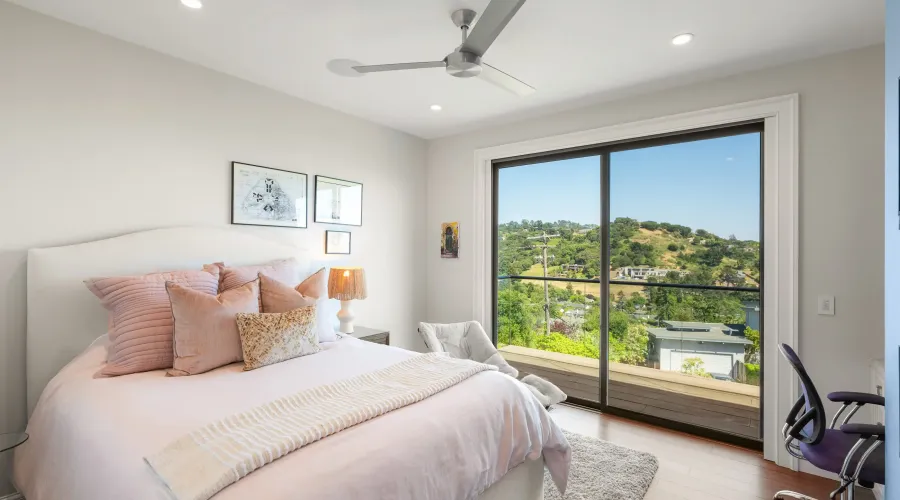 9 Burrell Court, Tiburon, California, United States, 5 Bedrooms Bedrooms, ,6 BathroomsBathrooms,Residential,For Sale,9 Burrell Court,70030019989