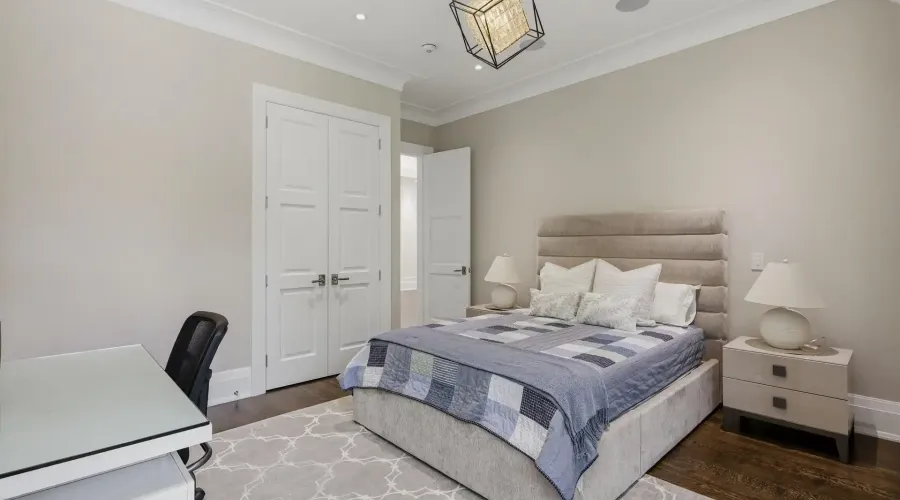 1342 Nocturne Court, Mississauga, Ontario, L5H 2L8, Canada, 4 Bedrooms Bedrooms, 11 Rooms Rooms,6 BathroomsBathrooms,Residential,For Sale,1342 Nocturne Court,70030019992