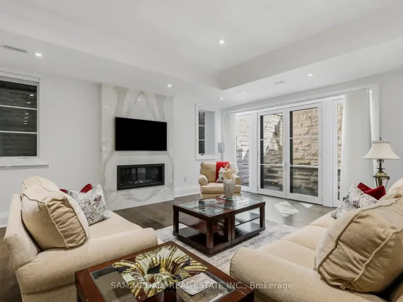1342 Nocturne Court, Mississauga (W13482684) – image 35