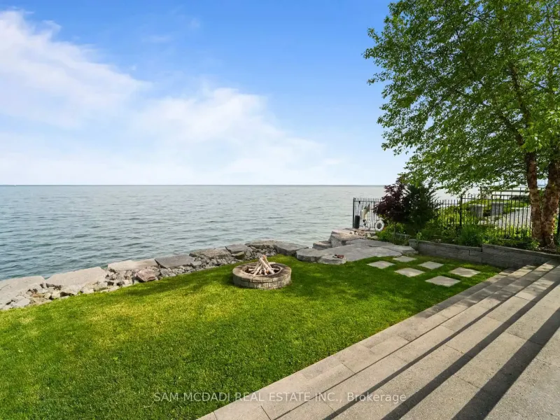 102 Cumberland Drive, Mississauga (W13486670) – image 42