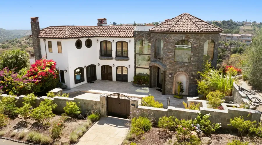 2695 Shady Ridge Lane, Diamond Bar, California, 91765, United States, 6 Bedrooms Bedrooms, ,9 BathroomsBathrooms,Residential,For Sale,Shady Ridge Lane,70030019995