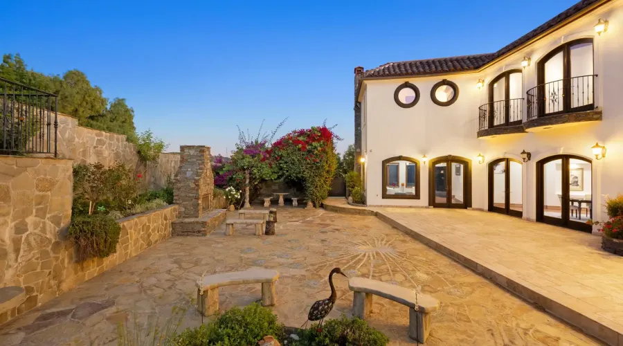 2695 Shady Ridge Lane, Diamond Bar, California, 91765, United States, 6 Bedrooms Bedrooms, ,9 BathroomsBathrooms,Residential,For Sale,Shady Ridge Lane,70030019995