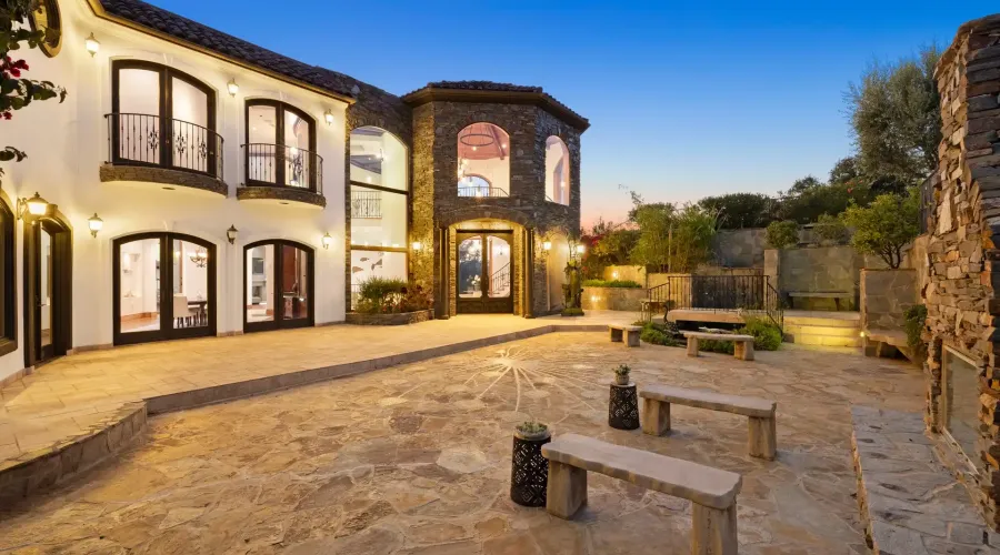 2695 Shady Ridge Lane, Diamond Bar, California, 91765, United States, 6 Bedrooms Bedrooms, ,9 BathroomsBathrooms,Residential,For Sale,Shady Ridge Lane,70030019995