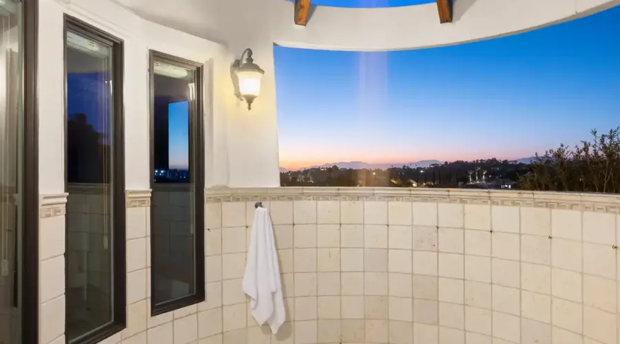 2695 Shady Ridge Lane, Diamond Bar, California, 91765, United States, 6 Bedrooms Bedrooms, ,9 BathroomsBathrooms,Residential,For Sale,Shady Ridge Lane,70030019995