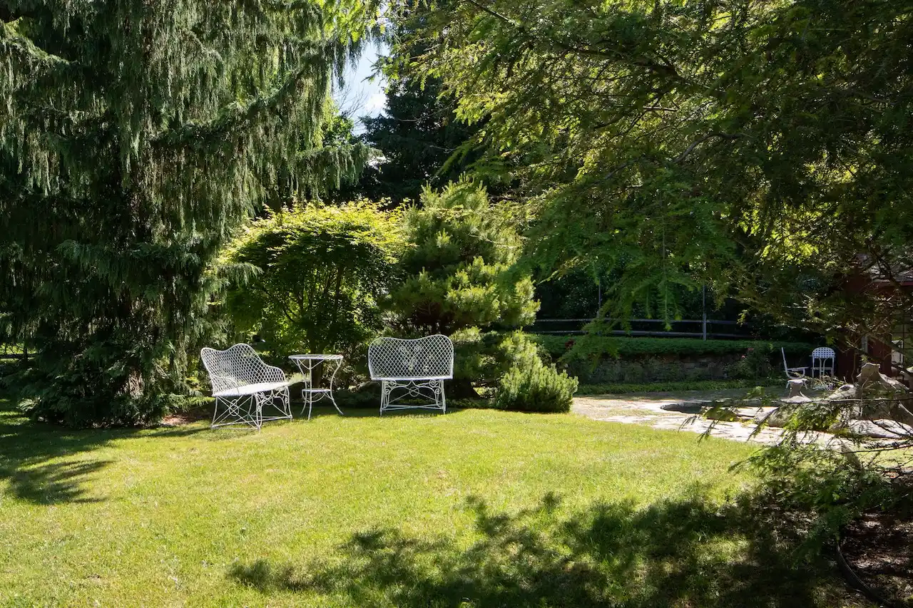 https://harneyrealestate.com/property/243-wells-hill-road-salisbury-ct – image 13