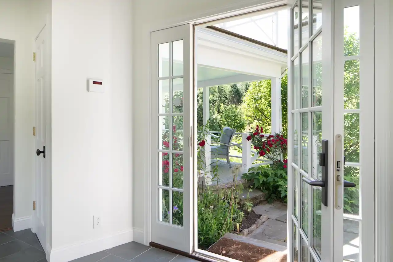 https://harneyrealestate.com/property/243-wells-hill-road-salisbury-ct – image 16