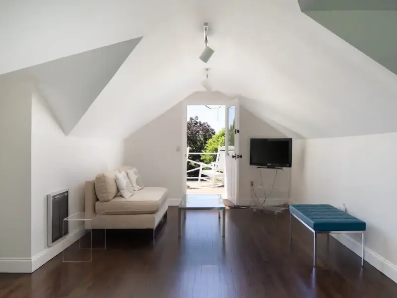 https://harneyrealestate.com/property/243-wells-hill-road-salisbury-ct – image 31