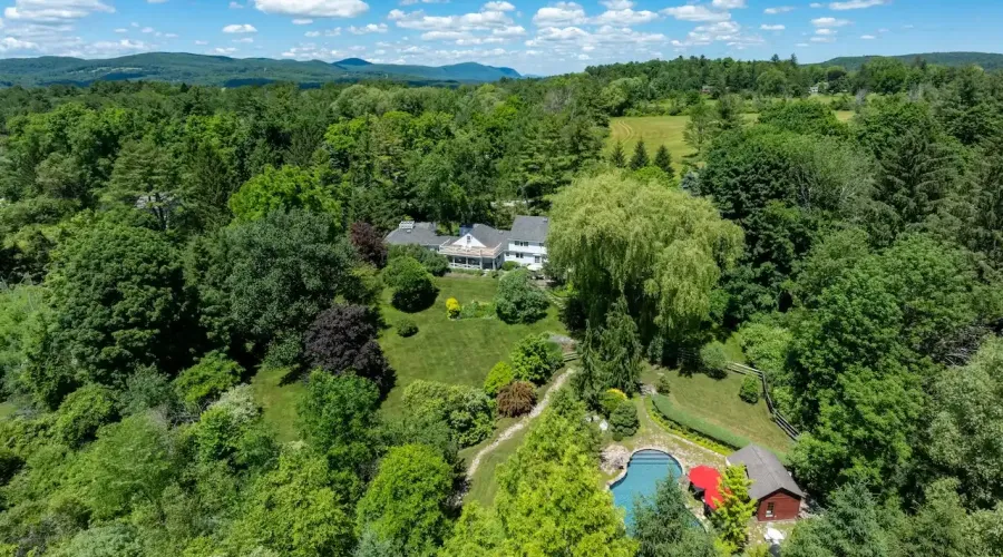 243 Wells Hill Road, Salisbury, Connecticut, 06068, United States, 4 Bedrooms Bedrooms, 8 Rooms Rooms,4 BathroomsBathrooms,Residential,For Sale,Wells Hill,70030020008