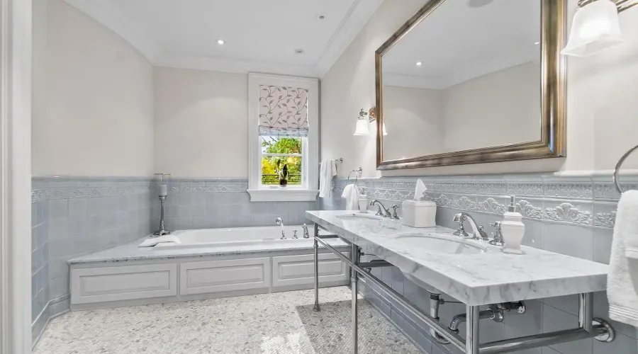 1343 Blythe Road, Mississauga, Ontario, L5H 2C2, Canada, 5 Bedrooms Bedrooms, ,12 BathroomsBathrooms,Residential,For Sale,1343 Blythe Road,70030020012