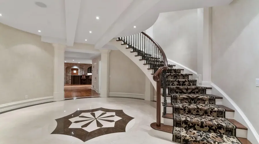 1343 Blythe Road, Mississauga, Ontario, L5H 2C2, Canada, 5 Bedrooms Bedrooms, ,12 BathroomsBathrooms,Residential,For Sale,1343 Blythe Road,70030020012