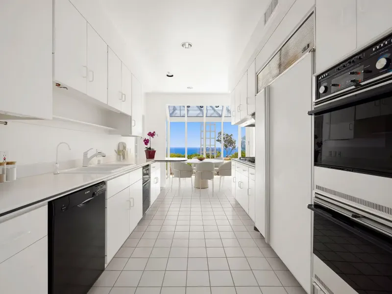 29035 Cliffside Drive, Malibu, CA 90265 – image 10
