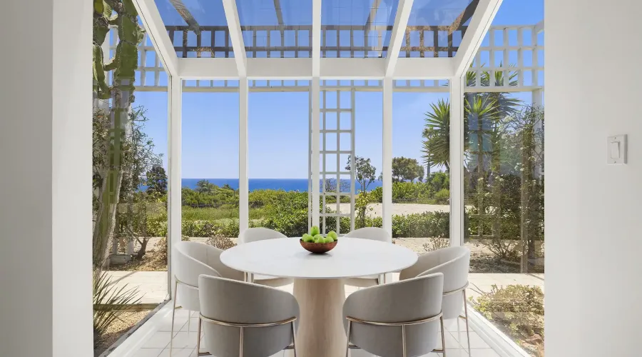 29035 Cliffside Dr, Malibu, California, 90265, United States, 5 Bedrooms Bedrooms, ,4 BathroomsBathrooms,Residential,For Sale,Cliffside Dr,70030020014